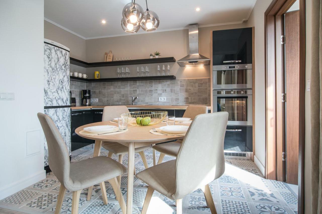 Apartment Elias Cluj-Napoca Buitenkant foto